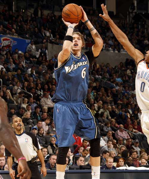 起奥布莱恩 起奥布莱恩