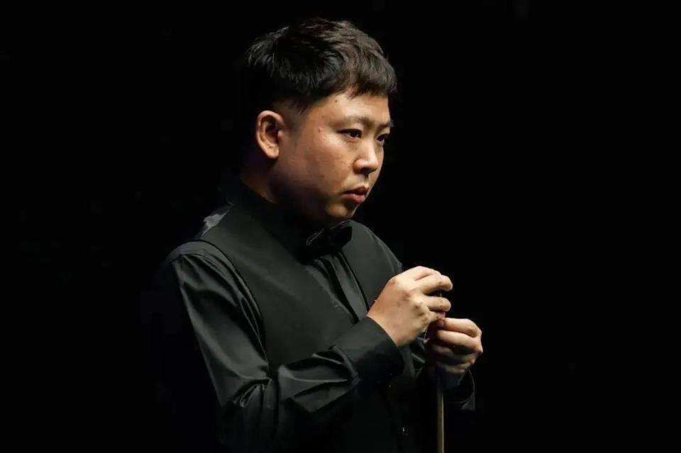 续陷在战绩 续陷在战绩