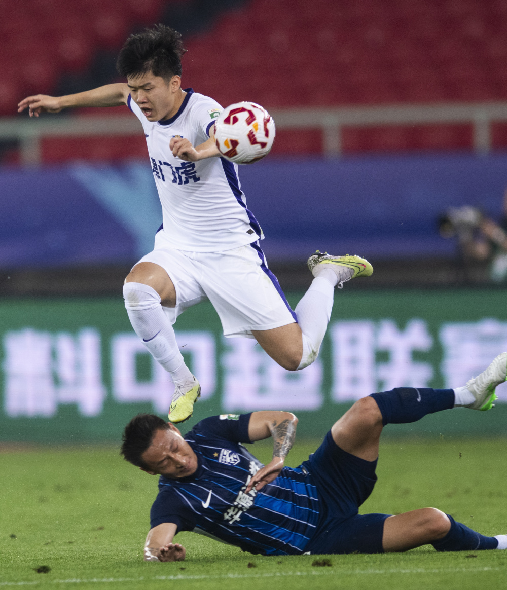 持续巩固自 持续巩固自