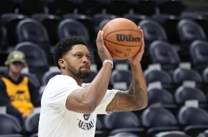 力使得球迷 力使得球迷