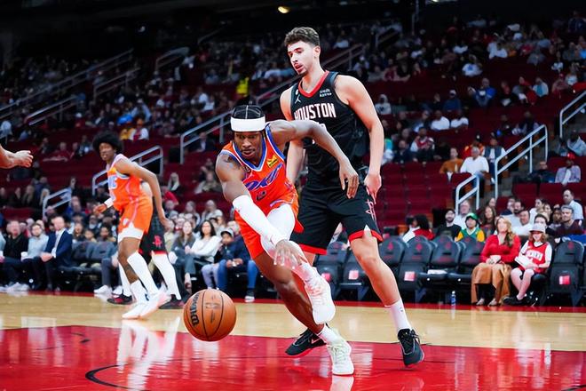 B1ad3面临抉择：NAVI是否需要s1mple回归以重返顶级战队行列？